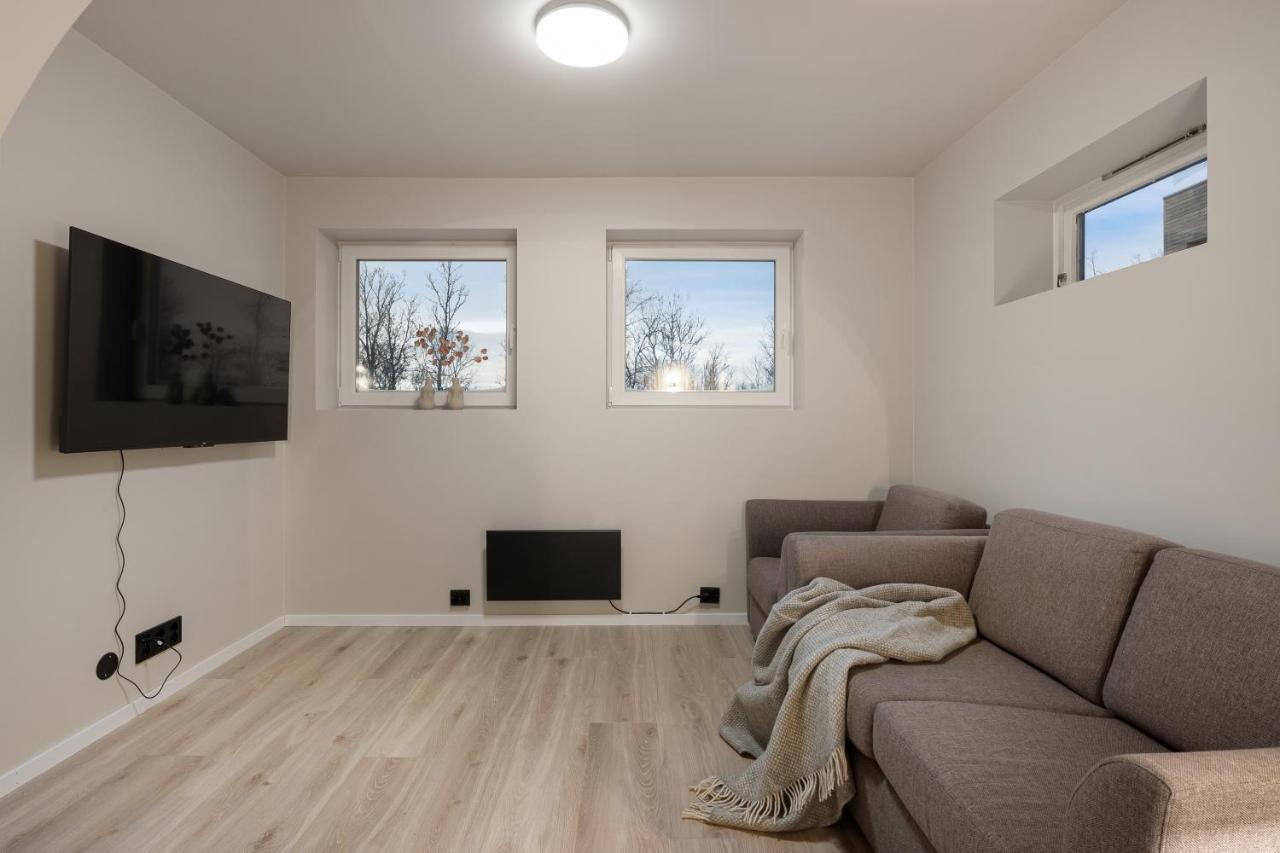 Enter Tromso - 3 Bedroom Home Екстериор снимка